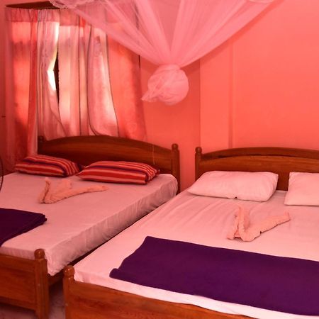 Little Heaven Guest Hotel Ела Екстериор снимка