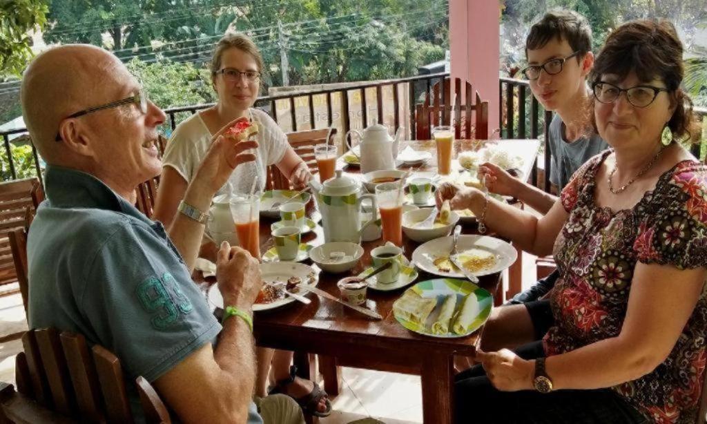 Little Heaven Guest Hotel Ела Екстериор снимка